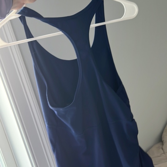 Fabletics tank - Picture 4 of 4